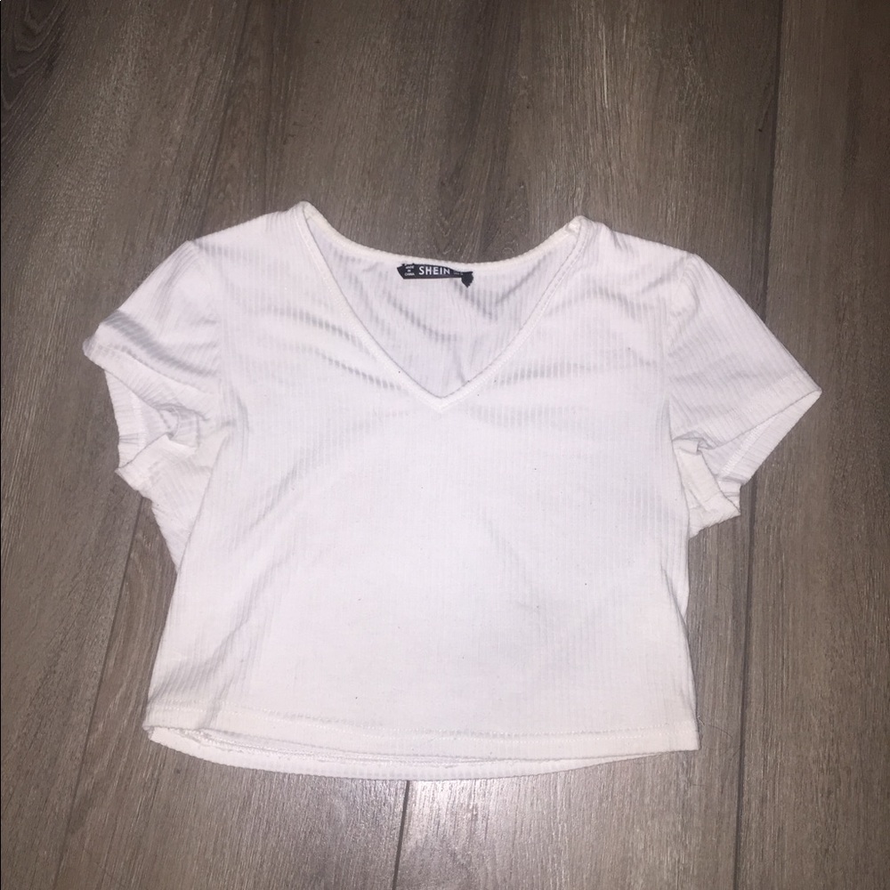 Women’s Cropped T-Shirt